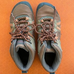 Xero Shoes barefoot hiking boots
